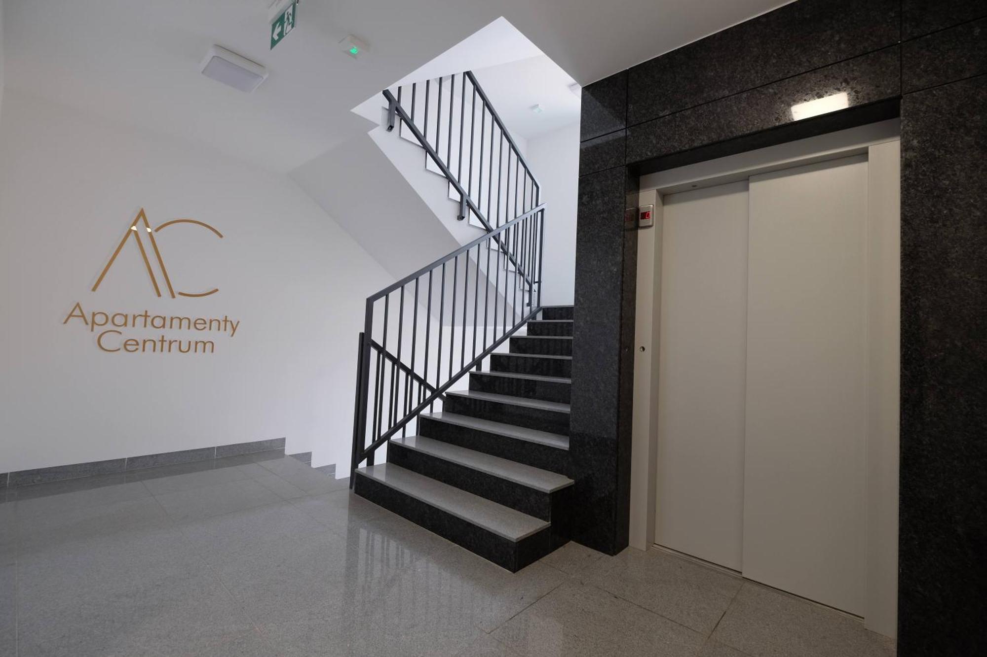 Apartamenty Centrum Premium Gold Białystok Buitenkant foto